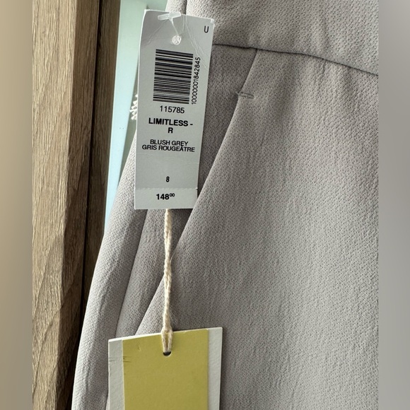 Aritzia Wilfred Limitless Pant in Blush Grey - Picture 4 of 4